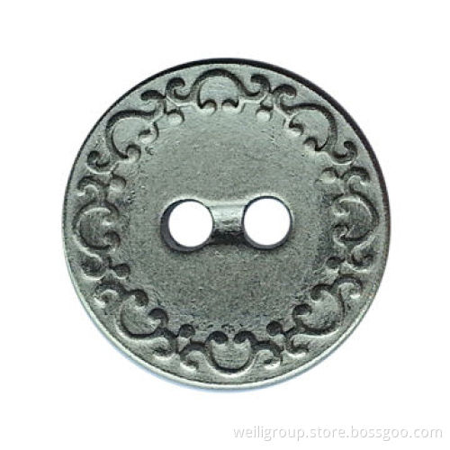 Metal button